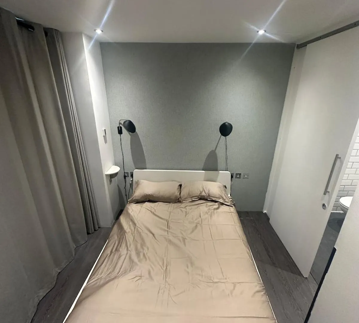 Bright Flat 1 Min To Tower Bridge - Green Views London